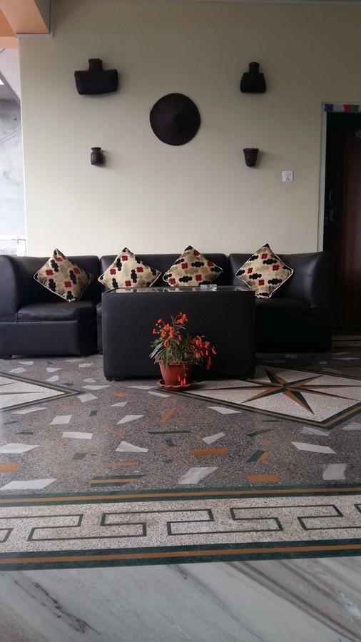 Hotel Bhadrakali Pokhara Inn Exteriör bild
