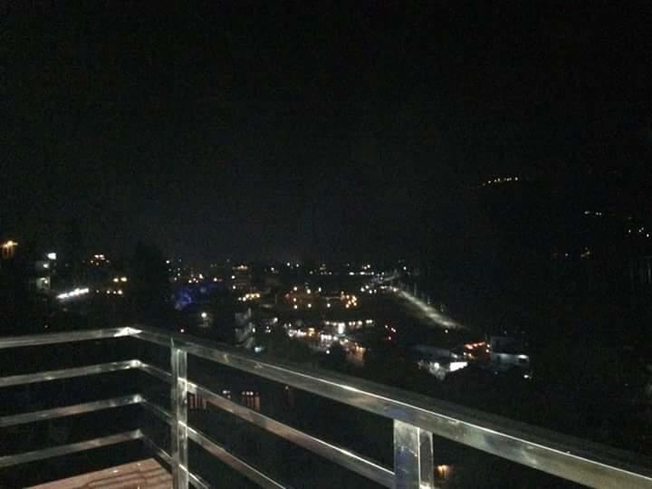 Hotel Bhadrakali Pokhara Inn Exteriör bild